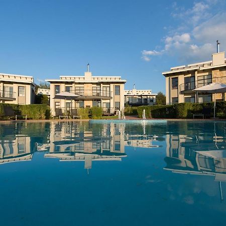 The Fairway Hotel, Spa & Golf Resort Randburg Exterior photo