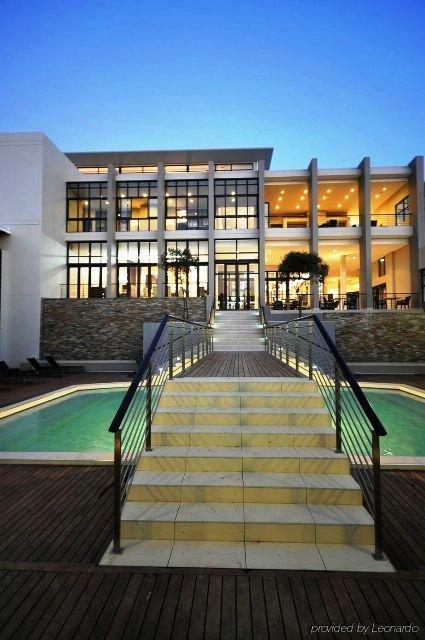 The Fairway Hotel, Spa & Golf Resort Randburg Exterior photo