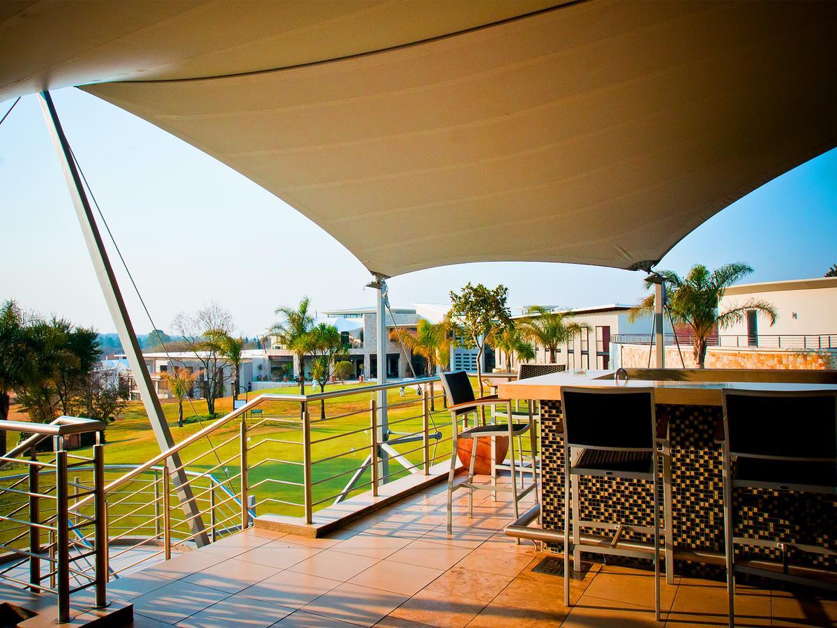 The Fairway Hotel, Spa & Golf Resort Randburg Exterior photo