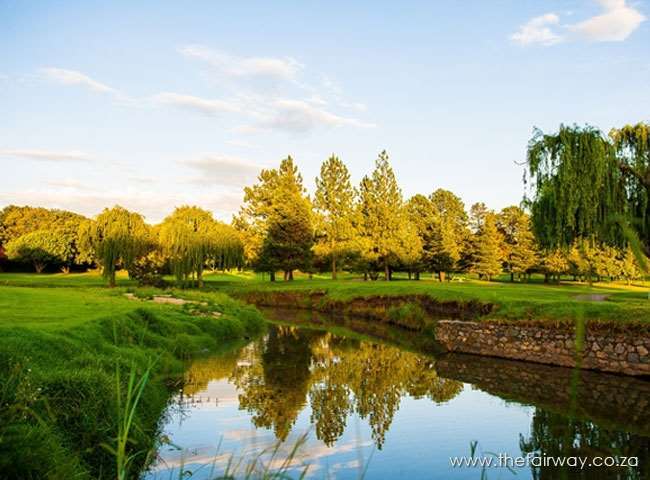 The Fairway Hotel, Spa & Golf Resort Randburg Exterior photo